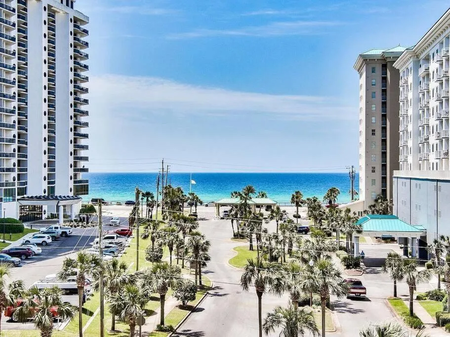 Ariel Dunes I Spacious Balcony, Gulf View & Pools