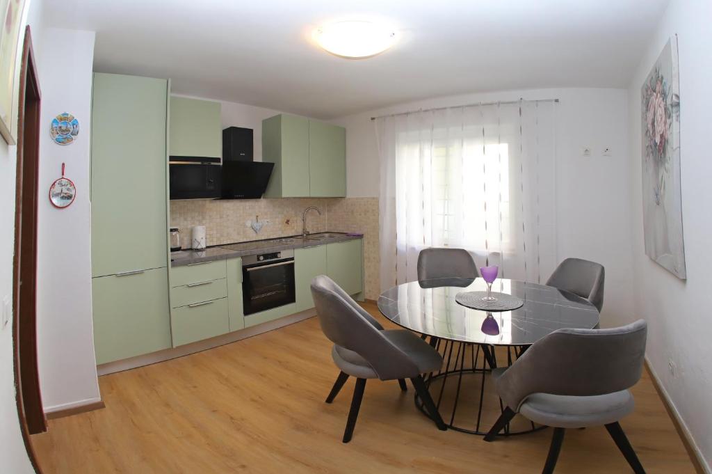 B&K Apartment