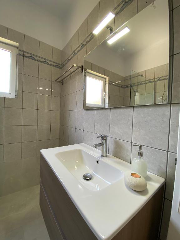 TheasHomly - Apartment - Ground Floor