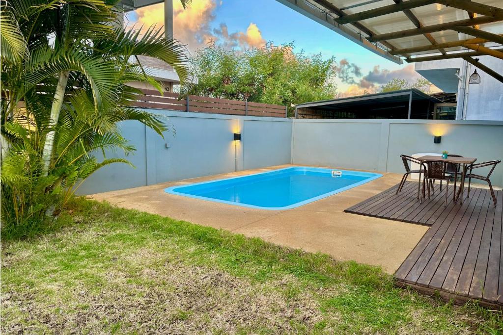Bazén v ubytování Charming Villa with Private Pool nebo v jeho okolí