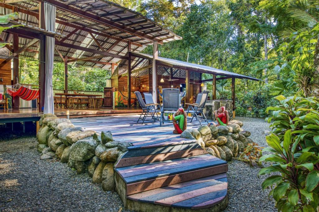 Congo Bongo EcoVillage Costa Rica - Long Dream House.