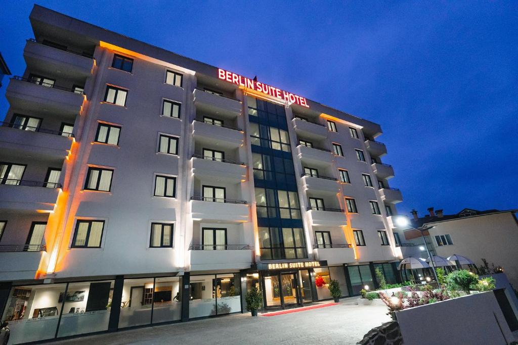Berlin Suite Hotel Trabzon در طرابزون
