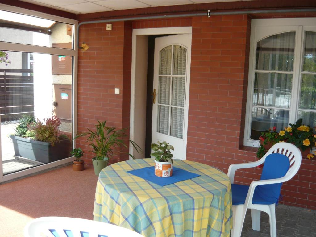 Balkon lub taras w obiekcie Apartments - Penzion Lena