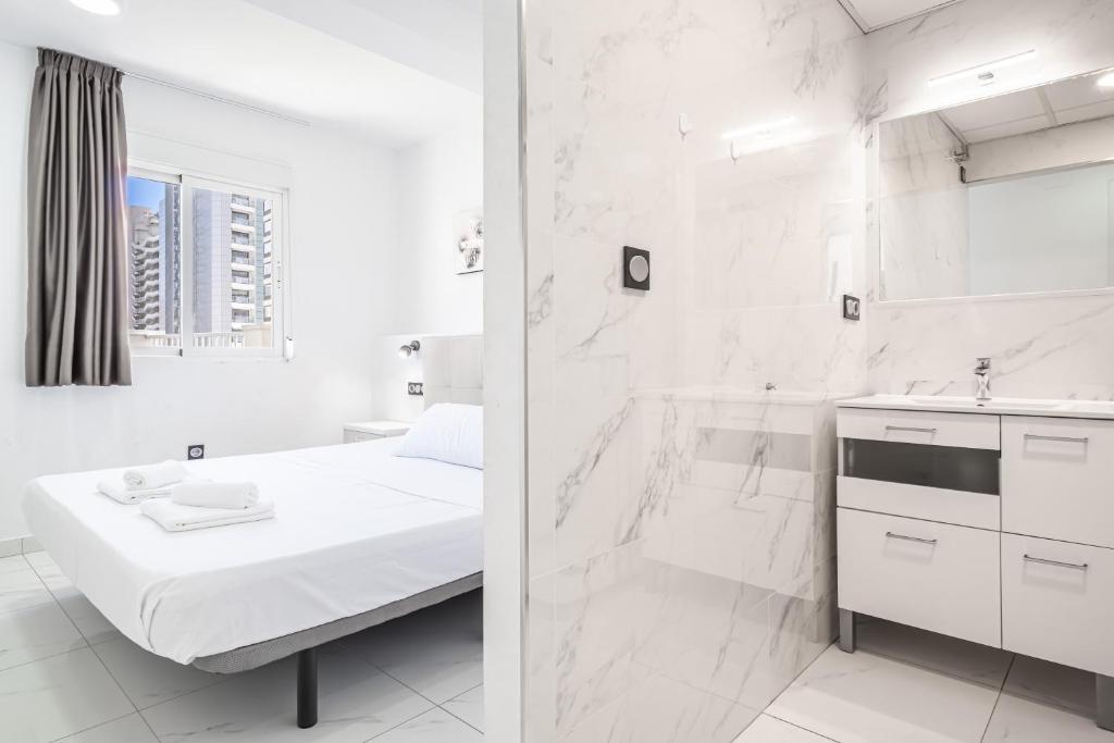 Kúpeľňa v ubytovaní Penthouse Ancla 461 Levante Beach