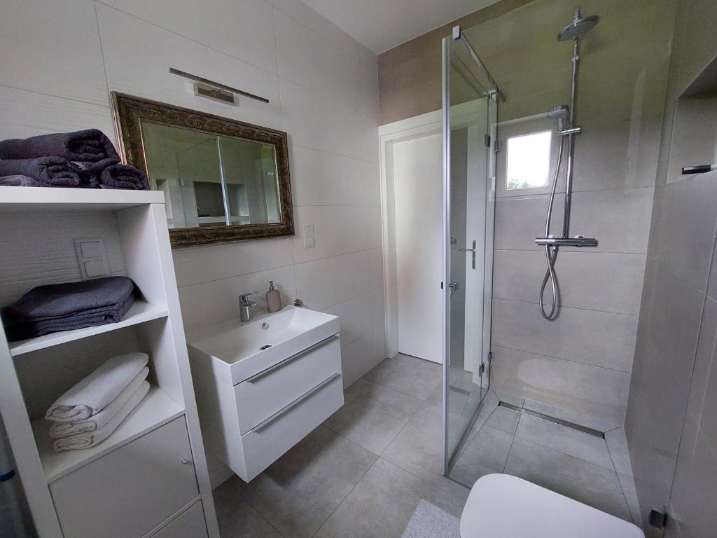 Koupelna v ubytování Holiday Home Mierki