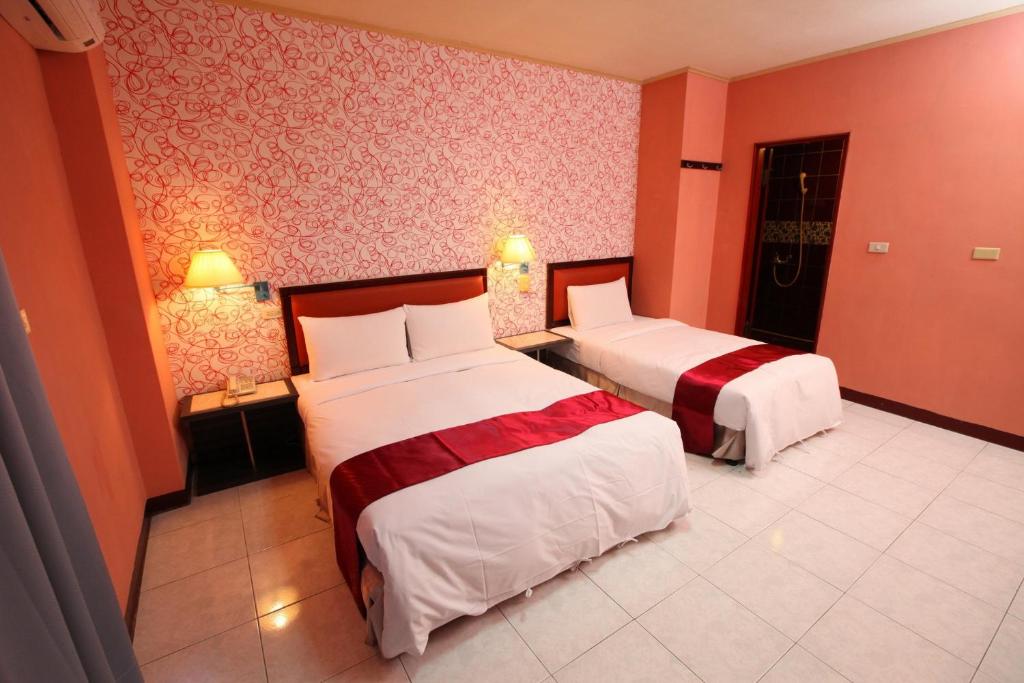 Jiuning Business Hotel - Standaard Drievoudige Kamer