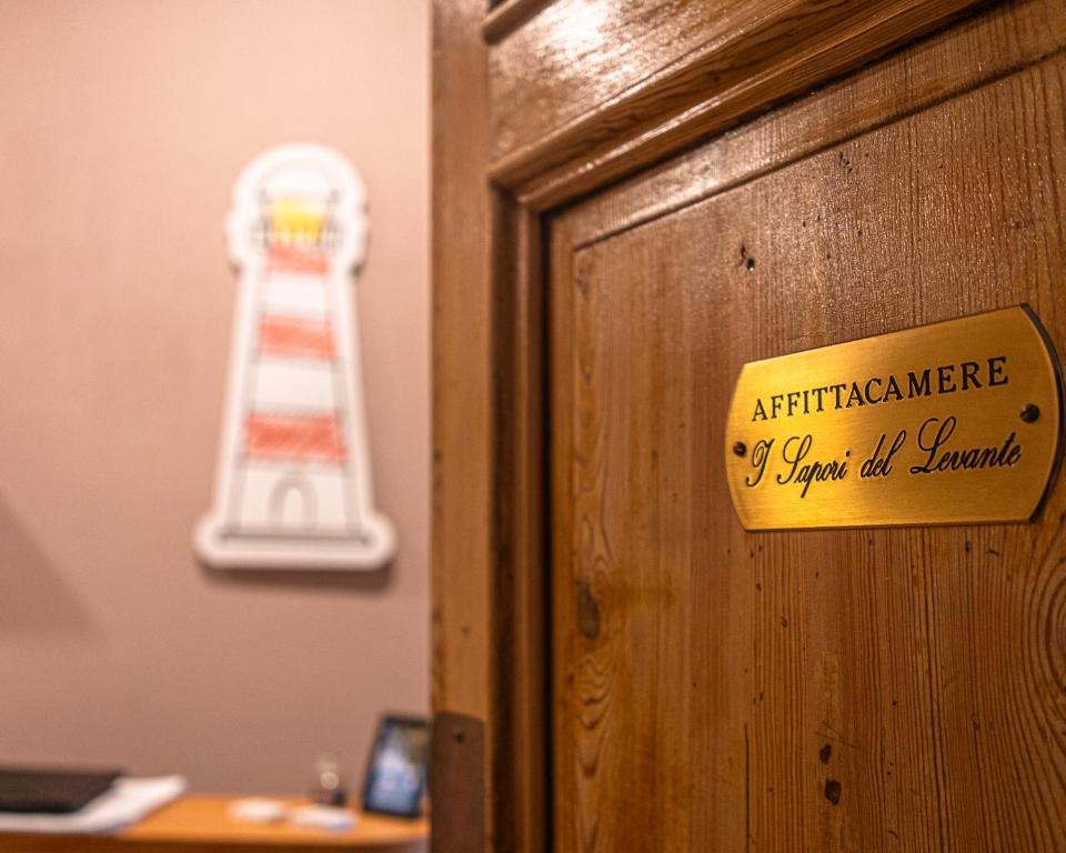 Certifikát, hodnocení, plakát nebo jiný dokument vystavený v ubytování i sapori del levante