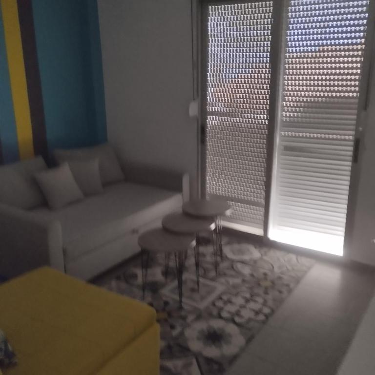 Posezení v ubytování New Apartment Nea Kalikratia Chalkidiki near beach