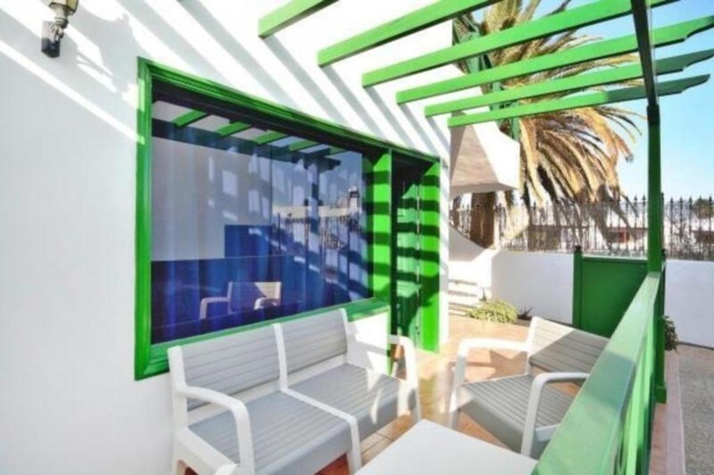Posedenie v ubytovaní Relax Tiñosa ist eine schöne Wohnung in einer sehr ruhigen und sehr gepflegten Anlage mit Gemeinschaftspool in Puerto del Carmen