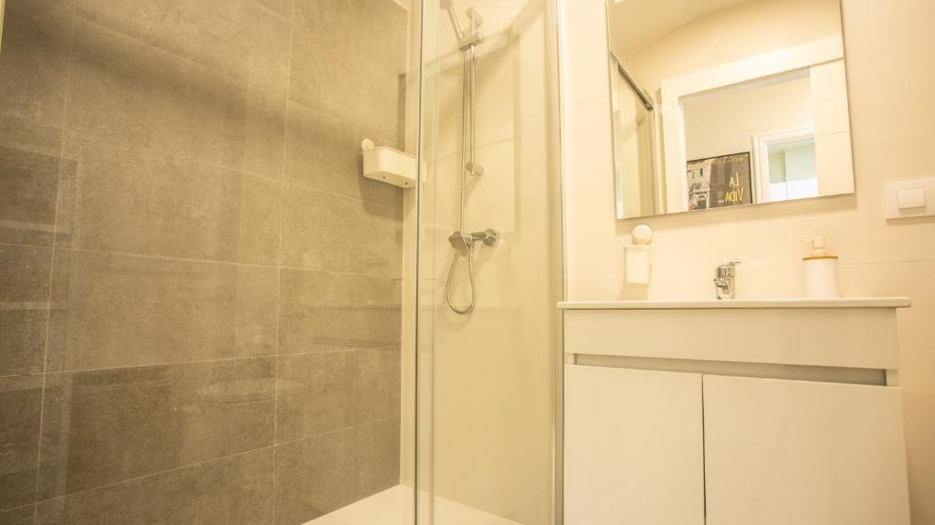 Kúpeľňa v ubytovaní Estudio con piscina en A Guarda- Pontevedra