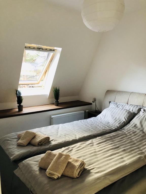 Katil atau katil-katil dalam bilik di Apartman Green Divčigora