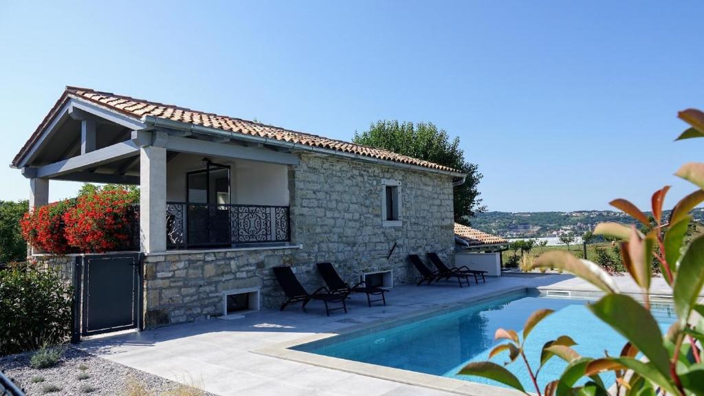 Φωτογραφία από το άλμπουμ του Ferienhaus mit Privatpool für 6 Personen ca 57 qm in Zarecje, Istrien Binnenland von Istrien σε Pazin