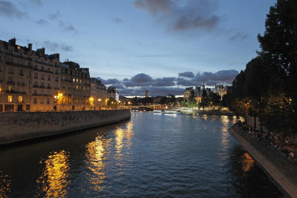 Hotel des Deux-Iles - Notre-Dame - Resim 39