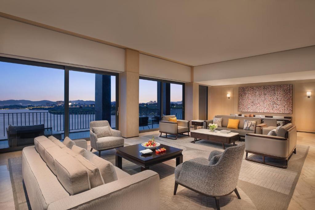 Posezení v ubytování Hyatt Regency Dongguan