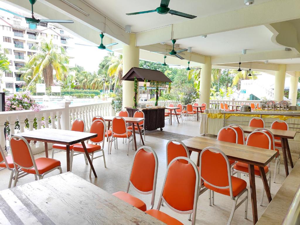 Restaurace v ubytování BAYU BEACH RESORT