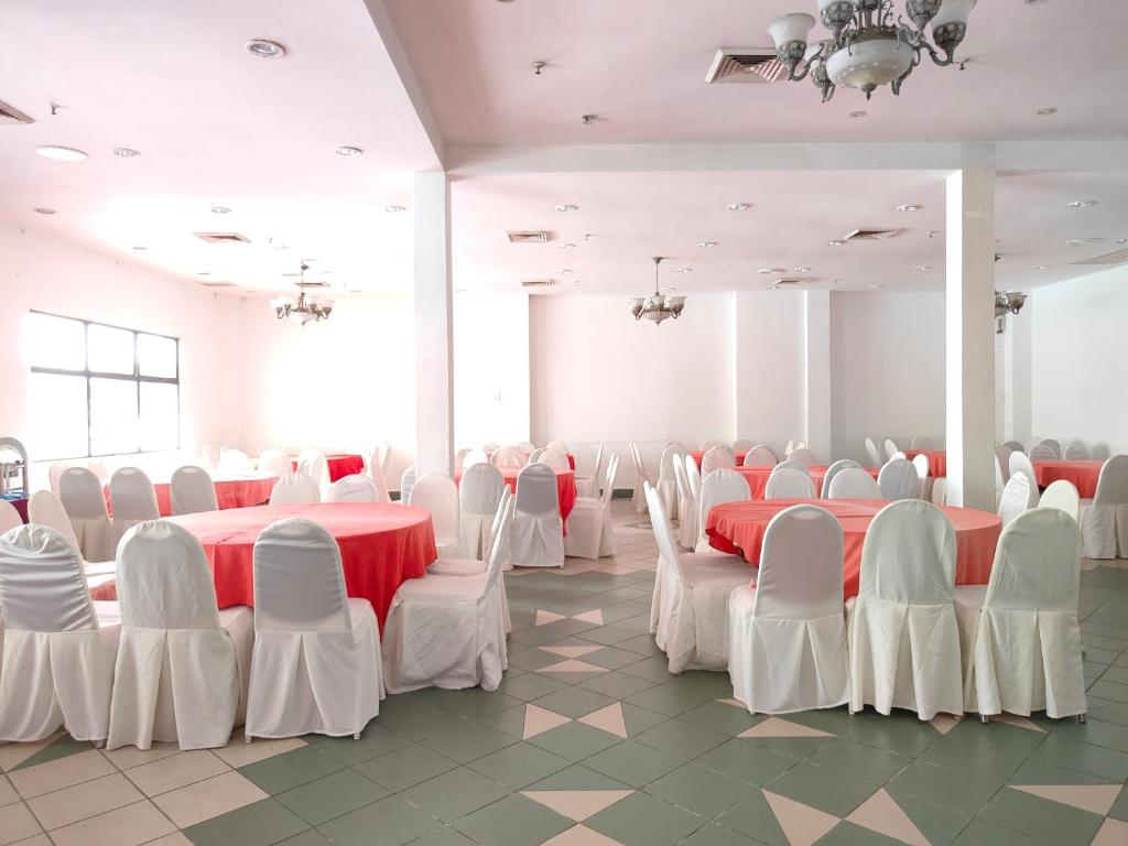 Restaurace v ubytování BAYU BEACH RESORT