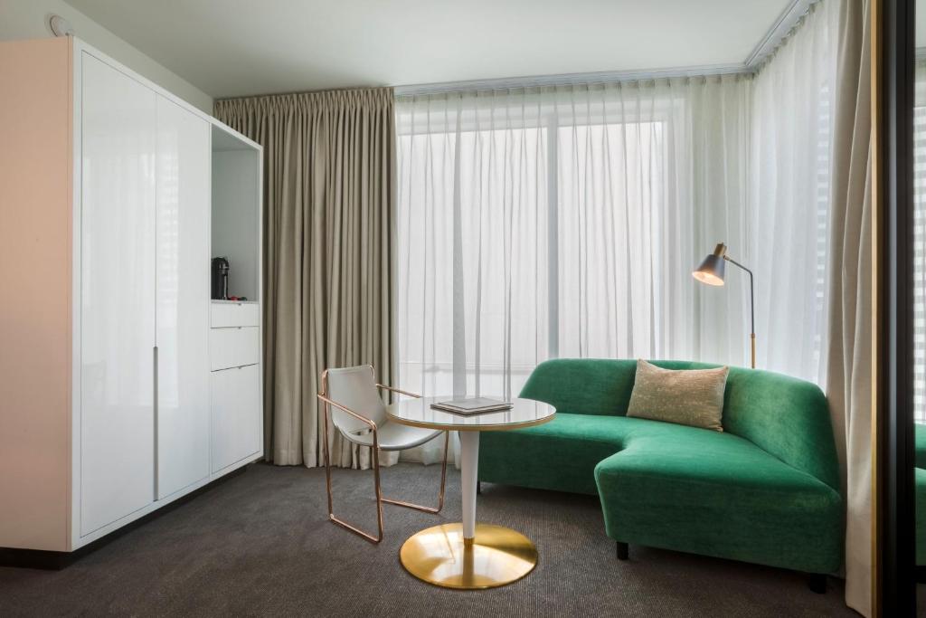 The Laura Hotel, Houston Downtown, Autograph Collection - 
