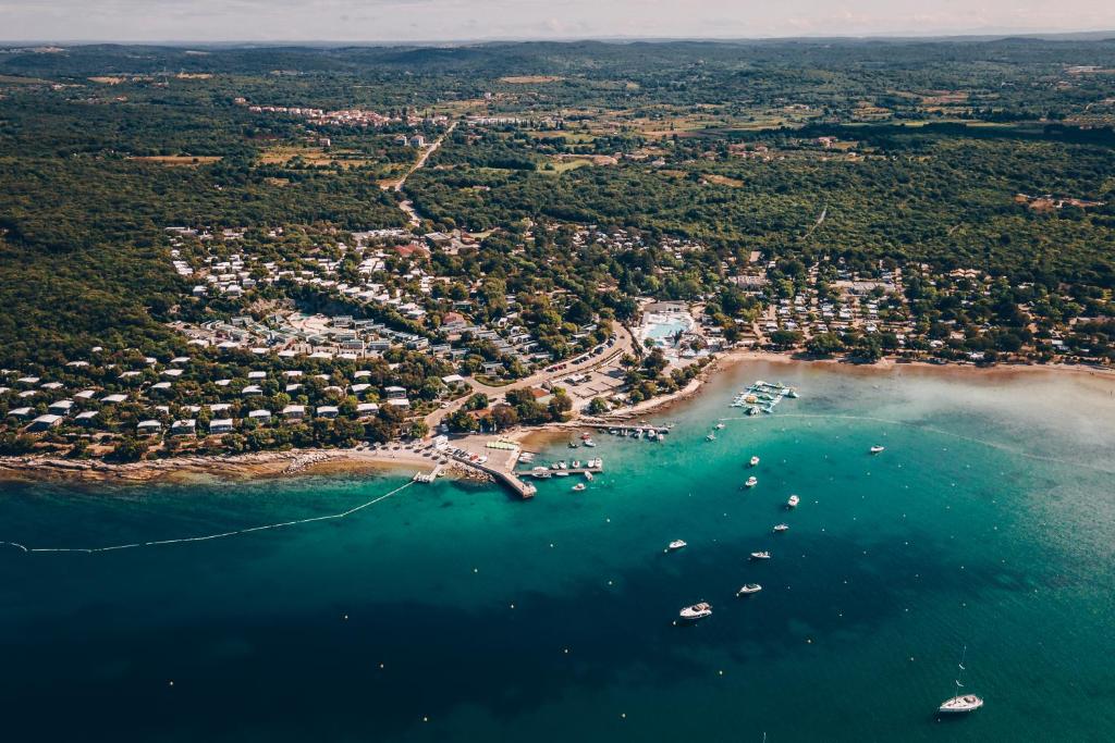 Maistra Camping Veštar Pitches - 10