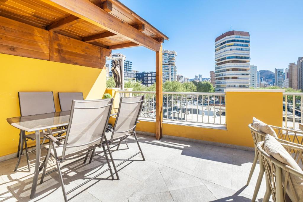 Balkón nebo terasa v ubytování Penthouse Ancla 561 Levante Beach