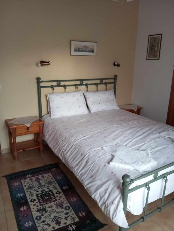 Evanthia Toroz Rooms & Studios - 18