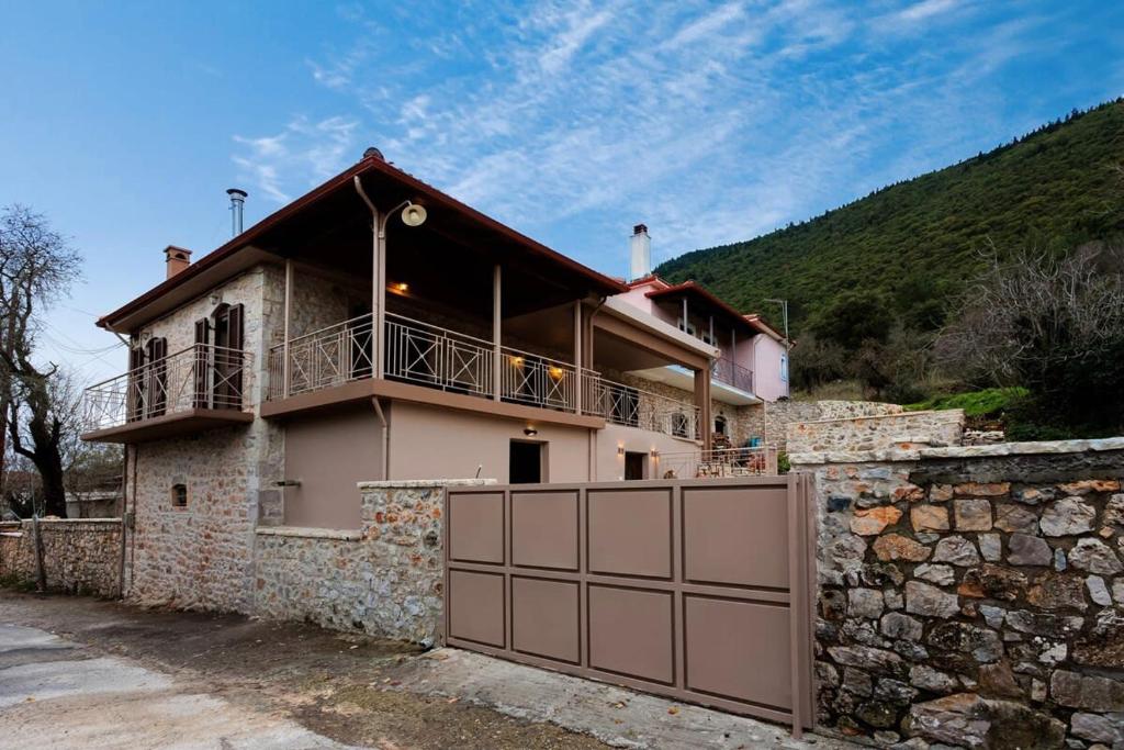Nespecifikovaný výhled na hory nebo výhled na hory při pohledu z apartmánu