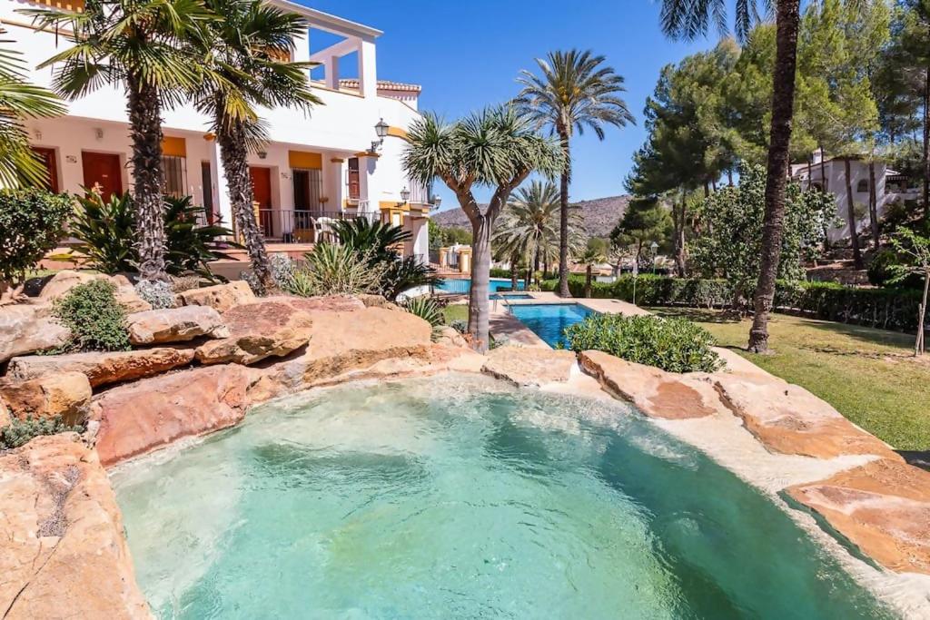 Swimmingpoolen hos eller tæt på Toque Andaluz Zarzas