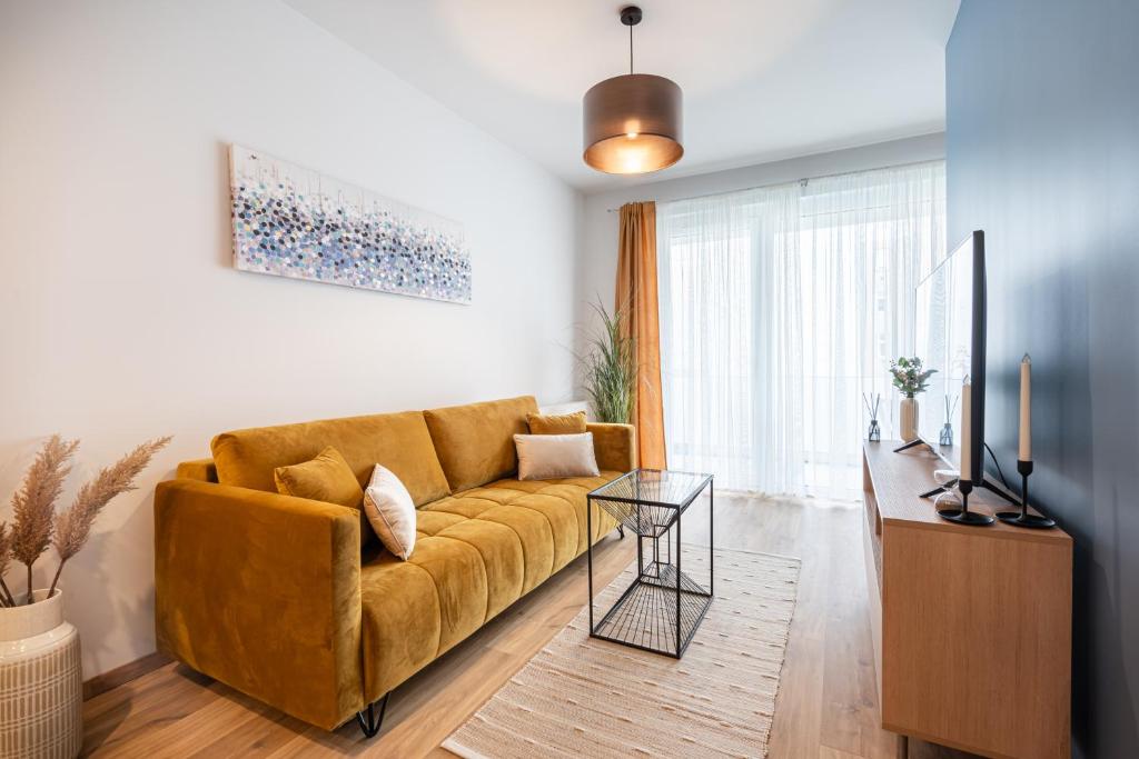 Blooming Budapest Apartment with free underground parking 1064 Budapest, 55 Rózsa utca kép - 1