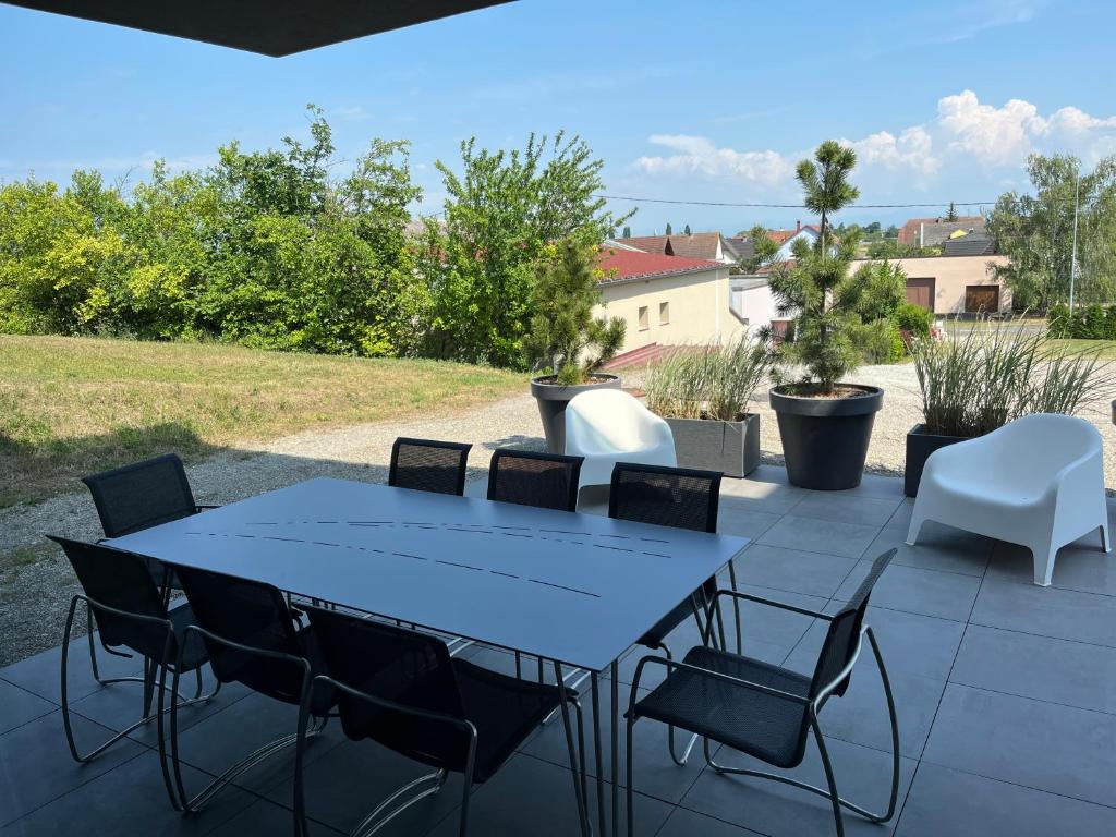 TheGuthPlace – photo 5