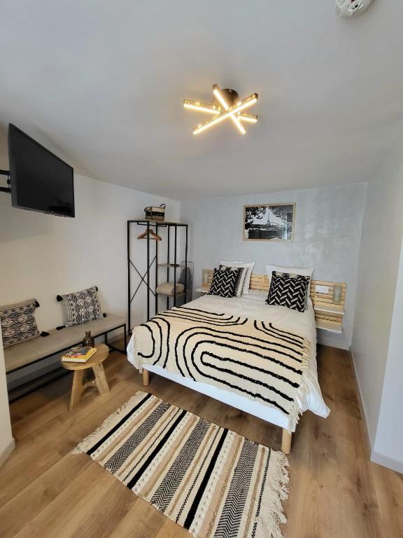 Hôtel Résidence A la Buttes aux Cailles - Resim 8