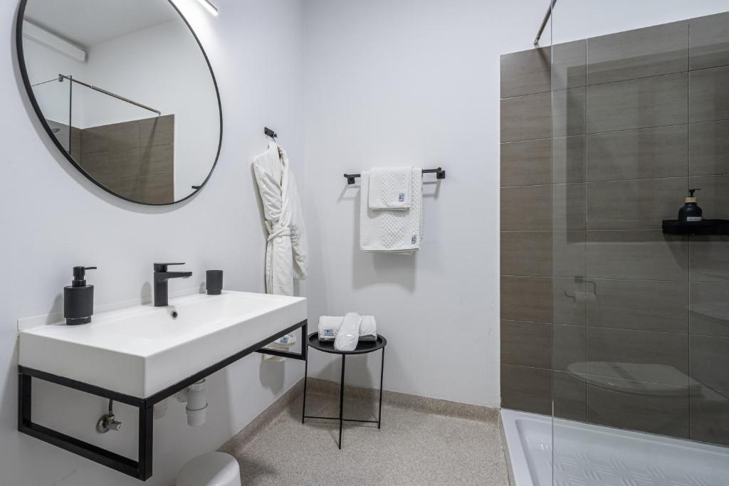 Koupelna v ubytování Park Lane Boutique Aparthotel
