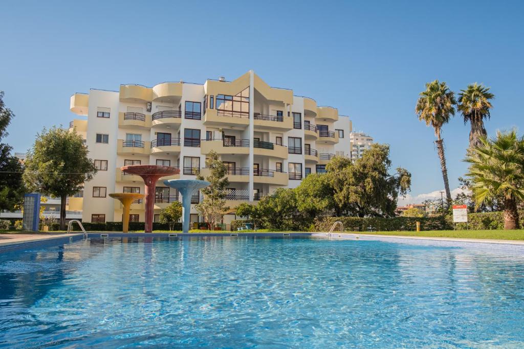 Atlantic View com piscina