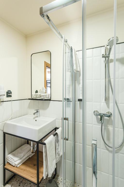 Koupelna v ubytování Stokker Hotel