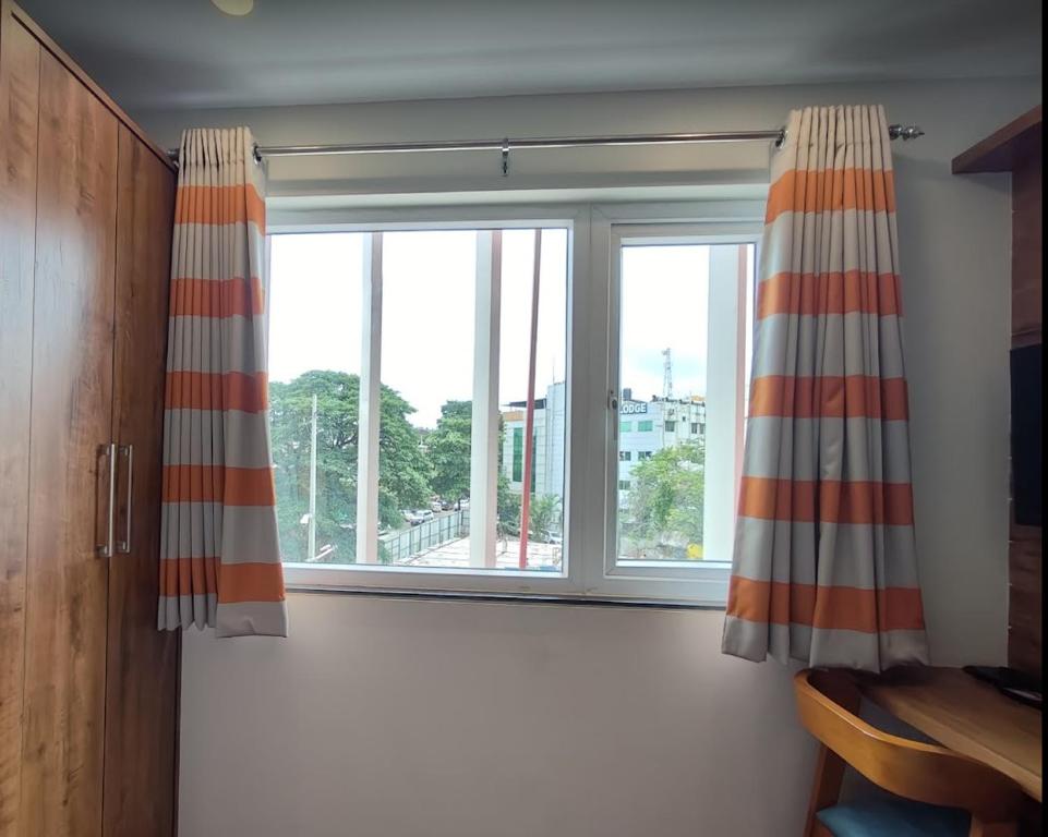 Fotografie z fotogalerie ubytování Hotel GRT Square v destinaci Dharwad