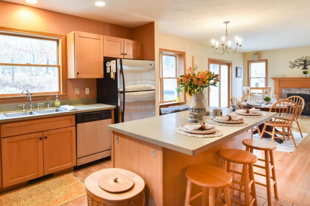 Private Walk to Dennis Pond Beach, Yarmouth (updated prices 2024)