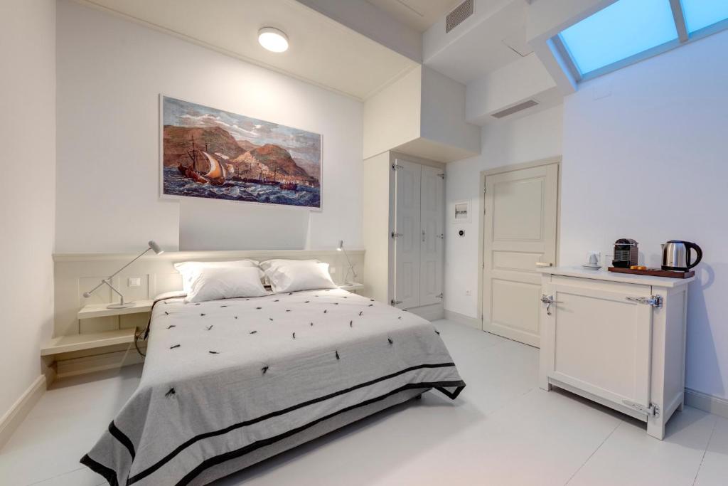 Postel nebo postele na pokoji v ubytování Skylight
