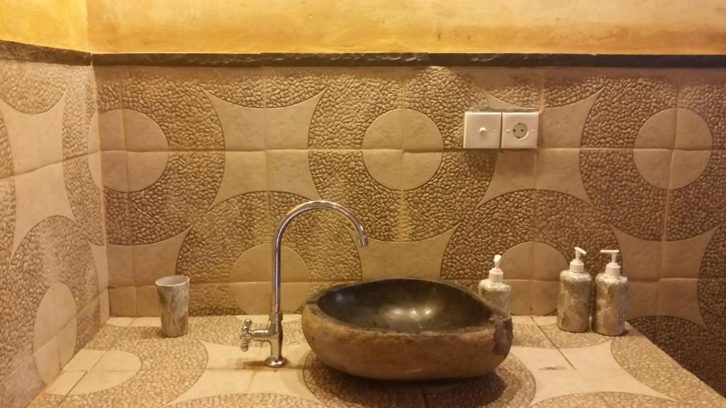 Kampung Meno Bungalows - 9