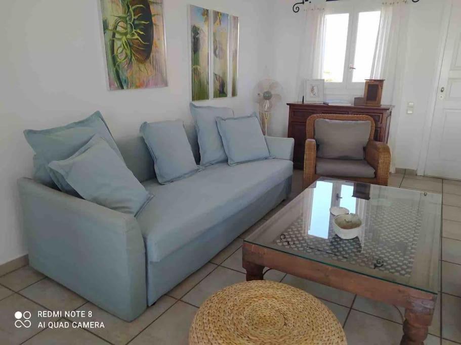 Posedenie v ubytovaní Nafsika 4Bedroom Sea View House