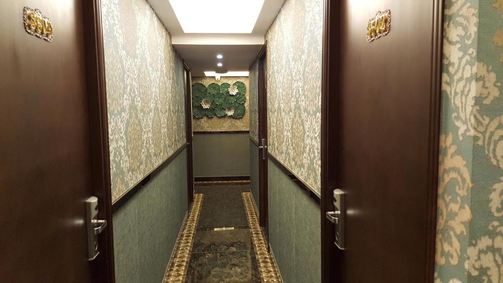 Foto Honkongis asuva majutusasutuse Seasons Hotel - Causeway Bay galeriist