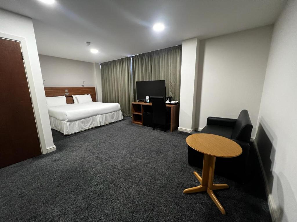 Postel nebo postele na pokoji v ubytování OX Hotel Manchester