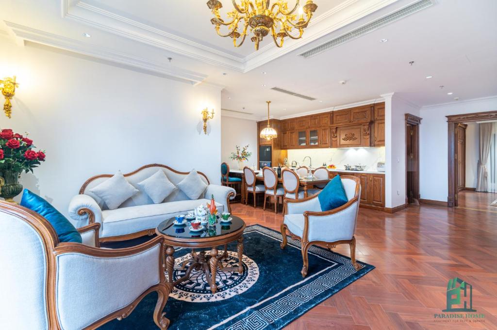 Posezení v ubytování Luxe Paradise Suite Hotel Trich Sai