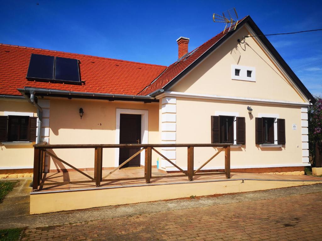 Gyümölcsliget Vendégház 9834 Csehimindszent, Kishegy utca 9 kép - 1