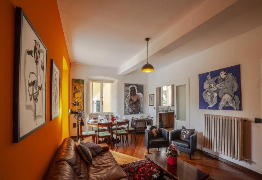 Posedenie v ubytovaní Casa Robina