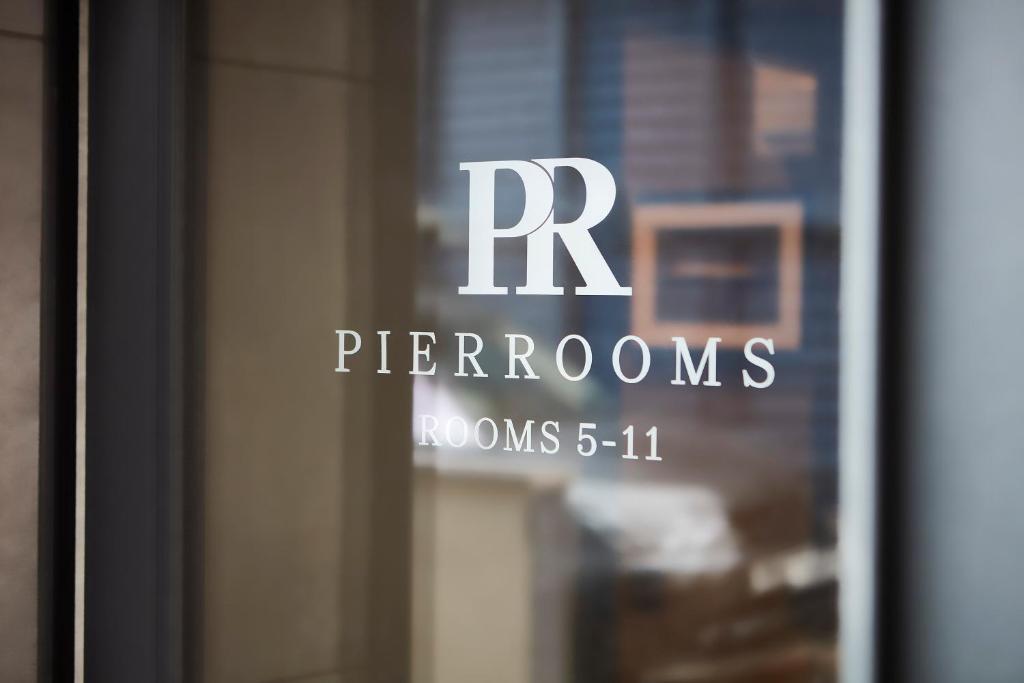 Certifikát, hodnocení, plakát nebo jiný dokument vystavený v ubytování The Pier Rooms