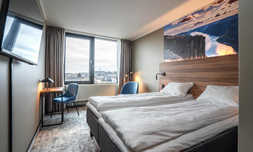 Postel nebo postele na pokoji v ubytování Thon Partner Stavanger Forum Hotel