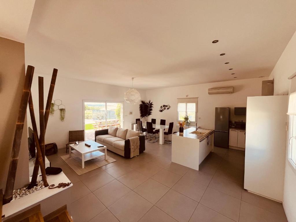 Posezení v ubytování La villa Casa Vaunage
