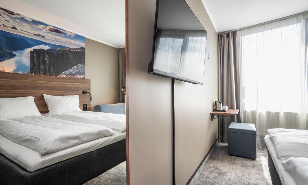 Postel nebo postele na pokoji v ubytování Thon Partner Stavanger Forum Hotel