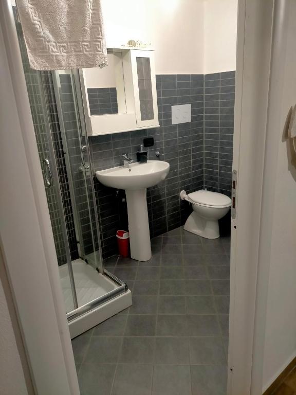 Koupelna v ubytování Re Mare B&B