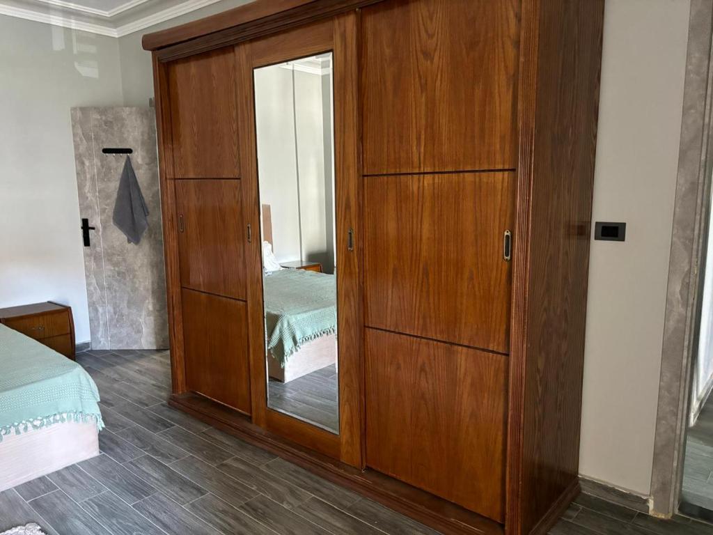 Postel nebo postele na pokoji v ubytování Heliopolis Residence Shorouk city, Cairo (premium)