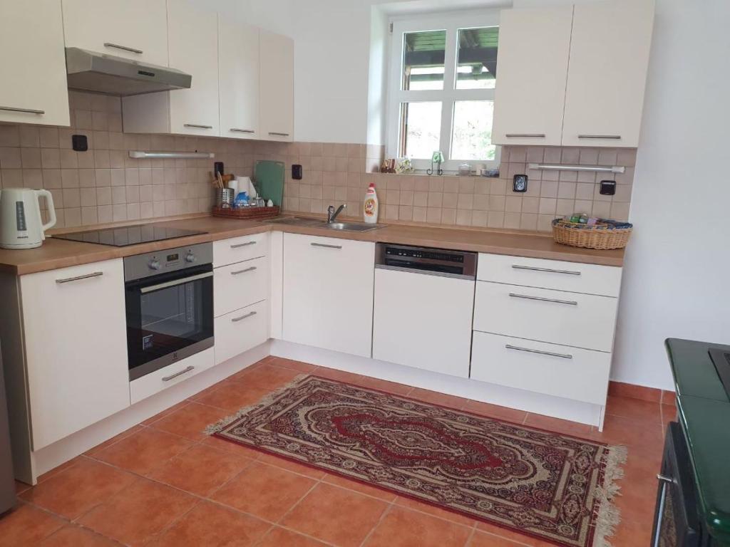 Cucina o angolo cottura di Chalupa Pěkný den