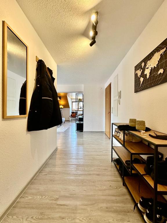 TV a/nebo společenská místnost v ubytování Ferienwohnung Olymp (2,5 Zimmer)